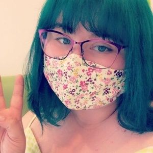 Meet your Posher, Sera rae